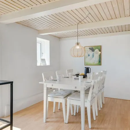 Jorek - 700m From The Sea By Interhome *