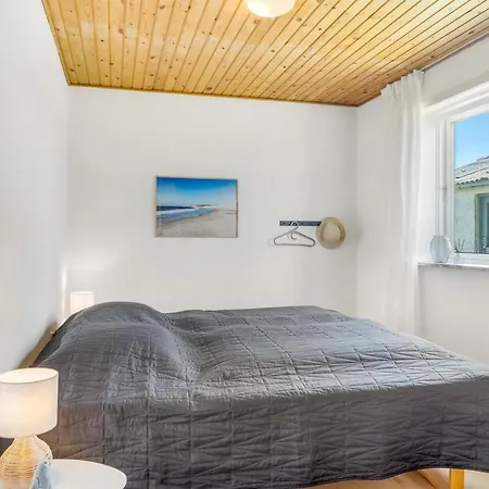 Jorek - 700m From The Sea By Interhome *
