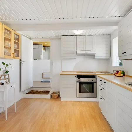 Jorek - 700m From The Sea By Interhome